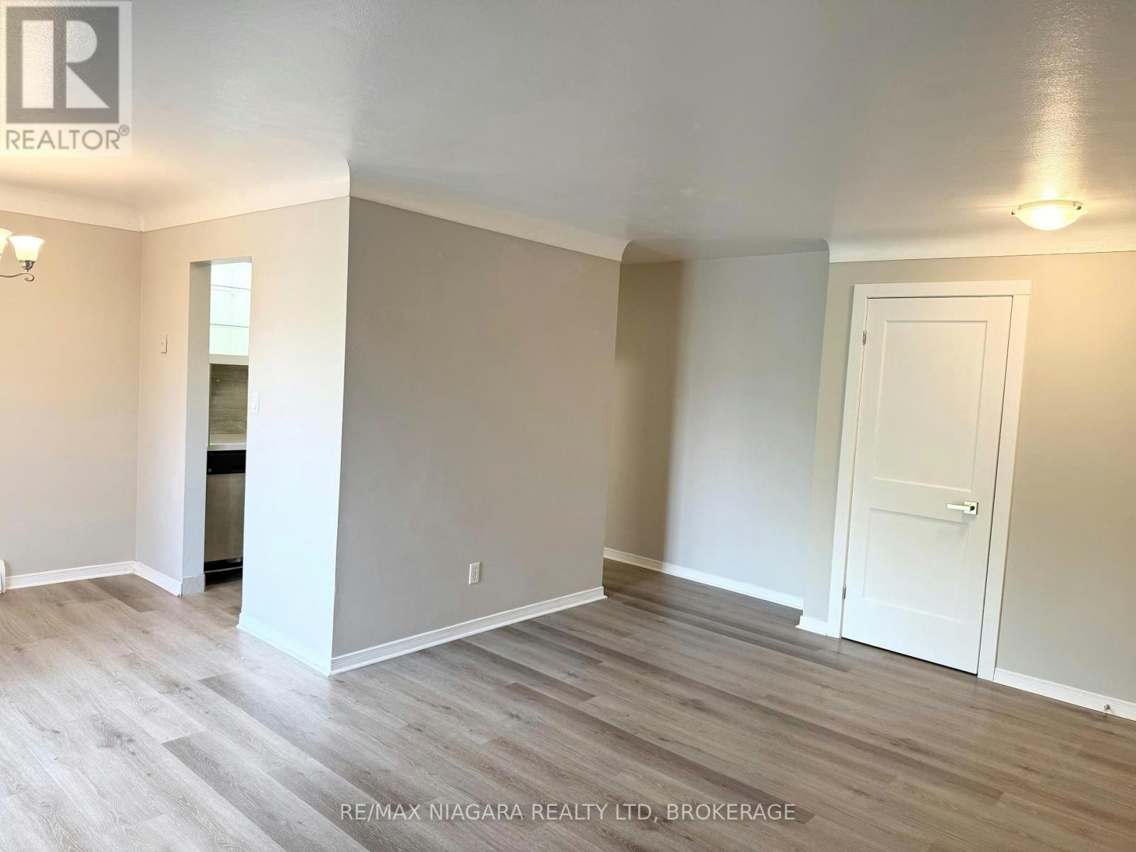 8-286 Vine Street, St. Catharines, ON, L2M 4T3 - 10