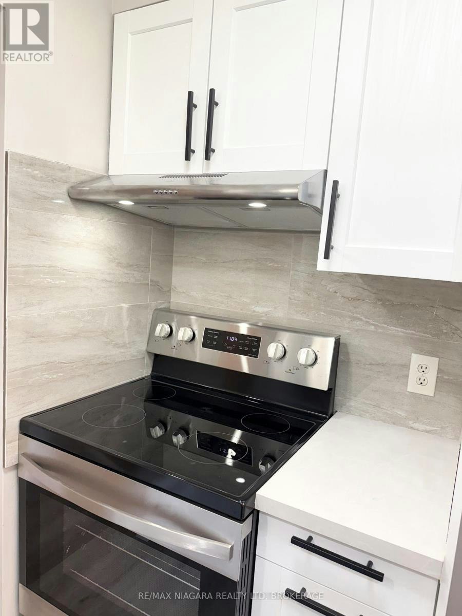 8-286 Vine Street, St. Catharines, ON, L2M 4T3 - 13