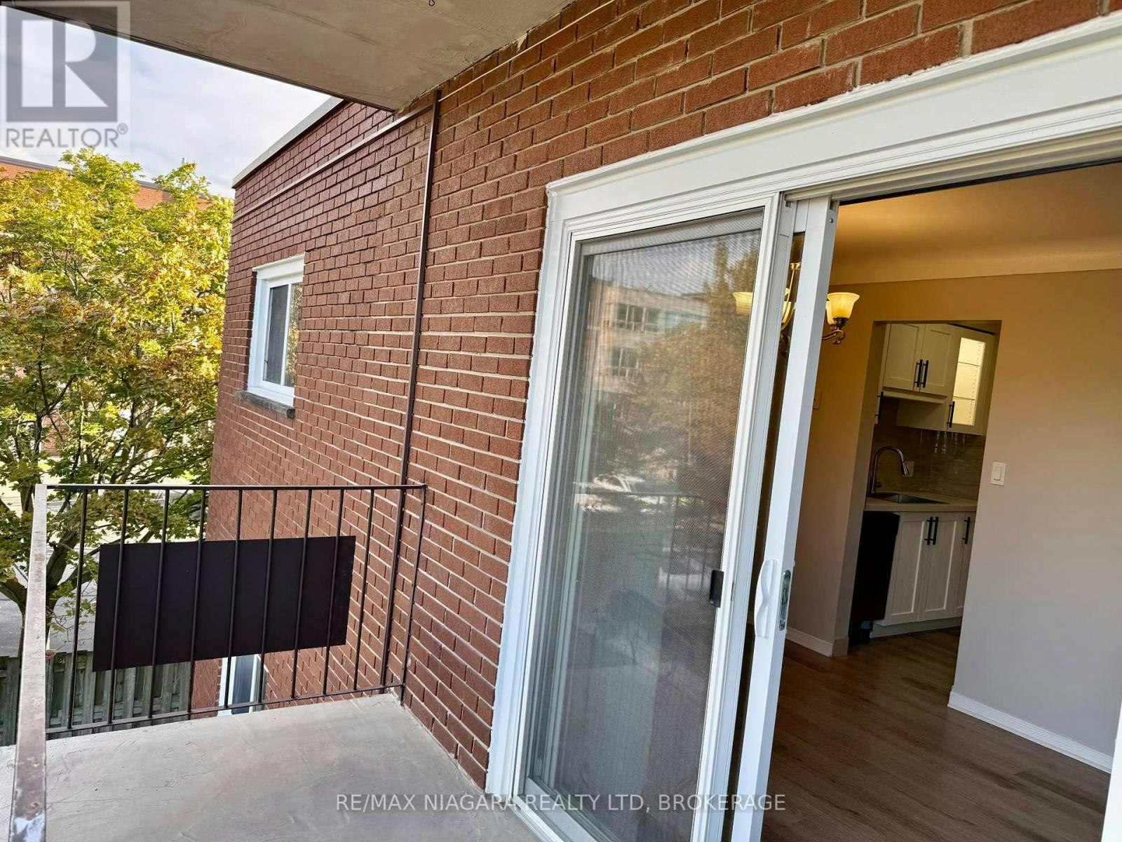 8-286 Vine Street, St. Catharines, ON, L2M 4T3 - 32