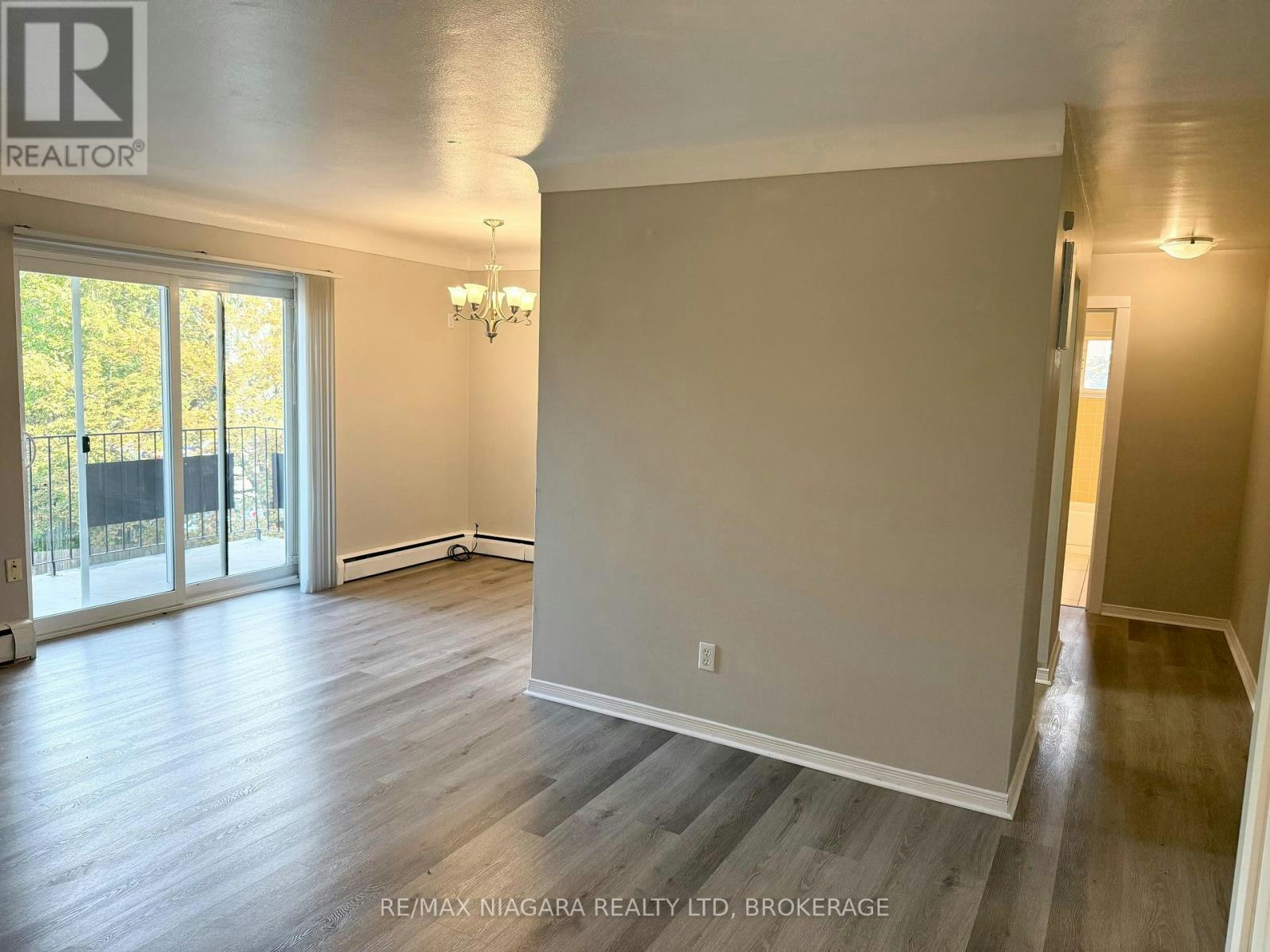8-286 Vine Street, St. Catharines, ON, L2M 4T3 - 30