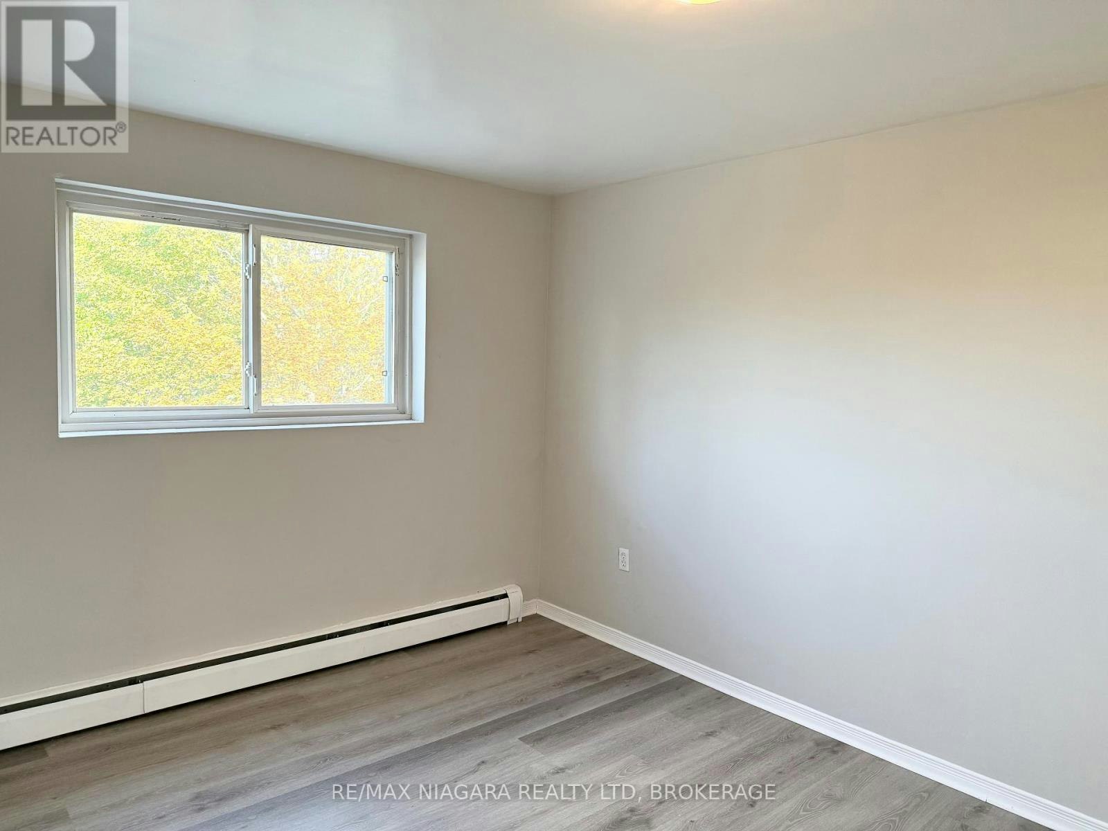 8-286 Vine Street, St. Catharines, ON, L2M 4T3 - 22