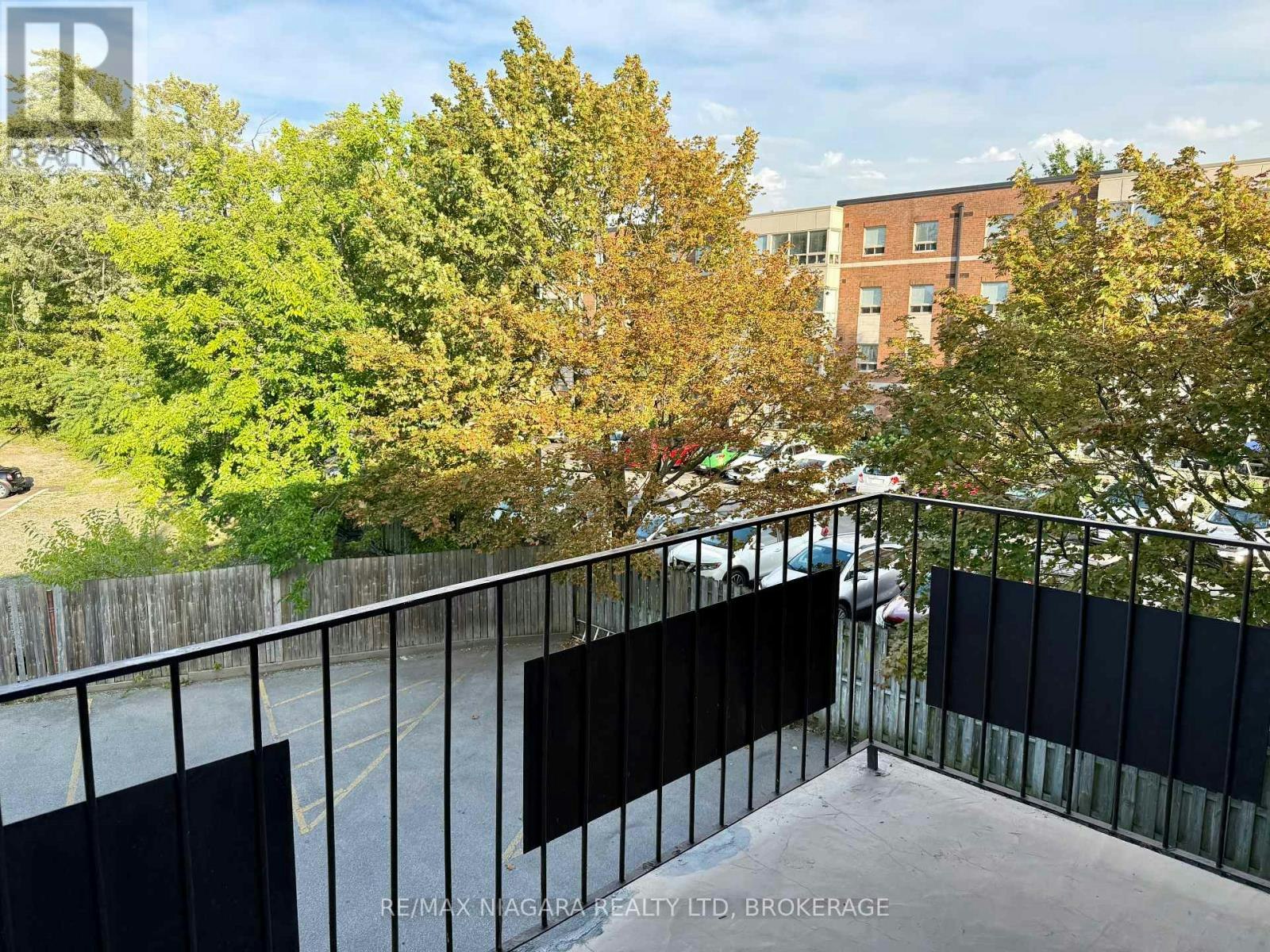 8-286 Vine Street, St. Catharines, ON, L2M 4T3 - 31