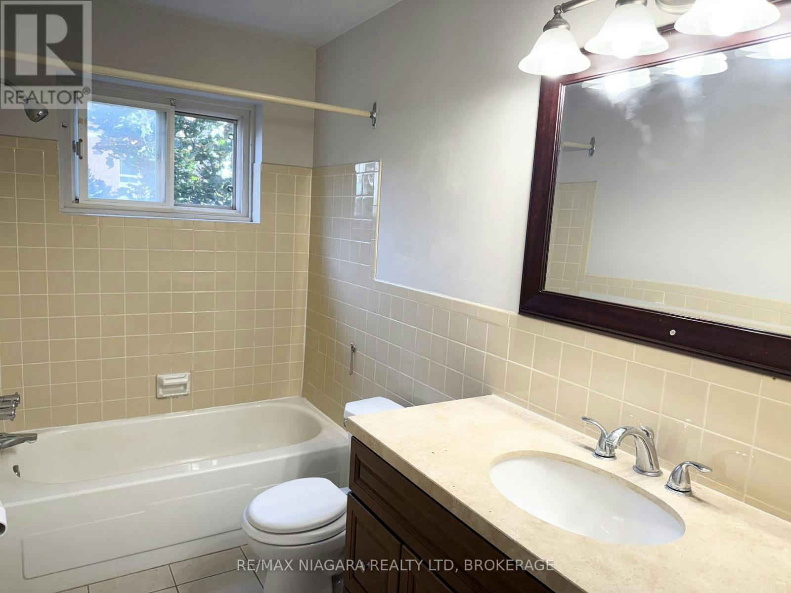 4-286 Vine Street, St. Catharines, ON, L2M 4T3 - 38