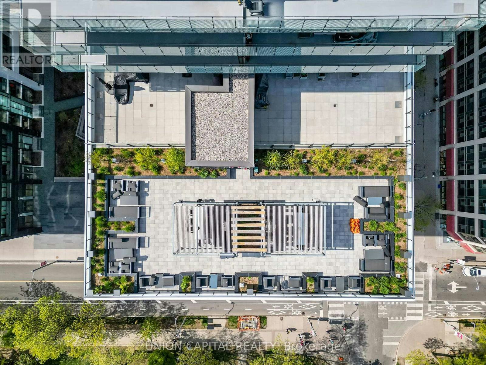 609-70 Princess Street, Toronto, ON, M5A 0X6