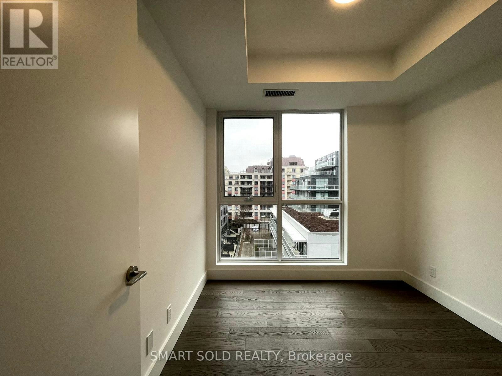 610-6 Greenbriar Road E, Toronto, ON, M2K 0H6 - 12
