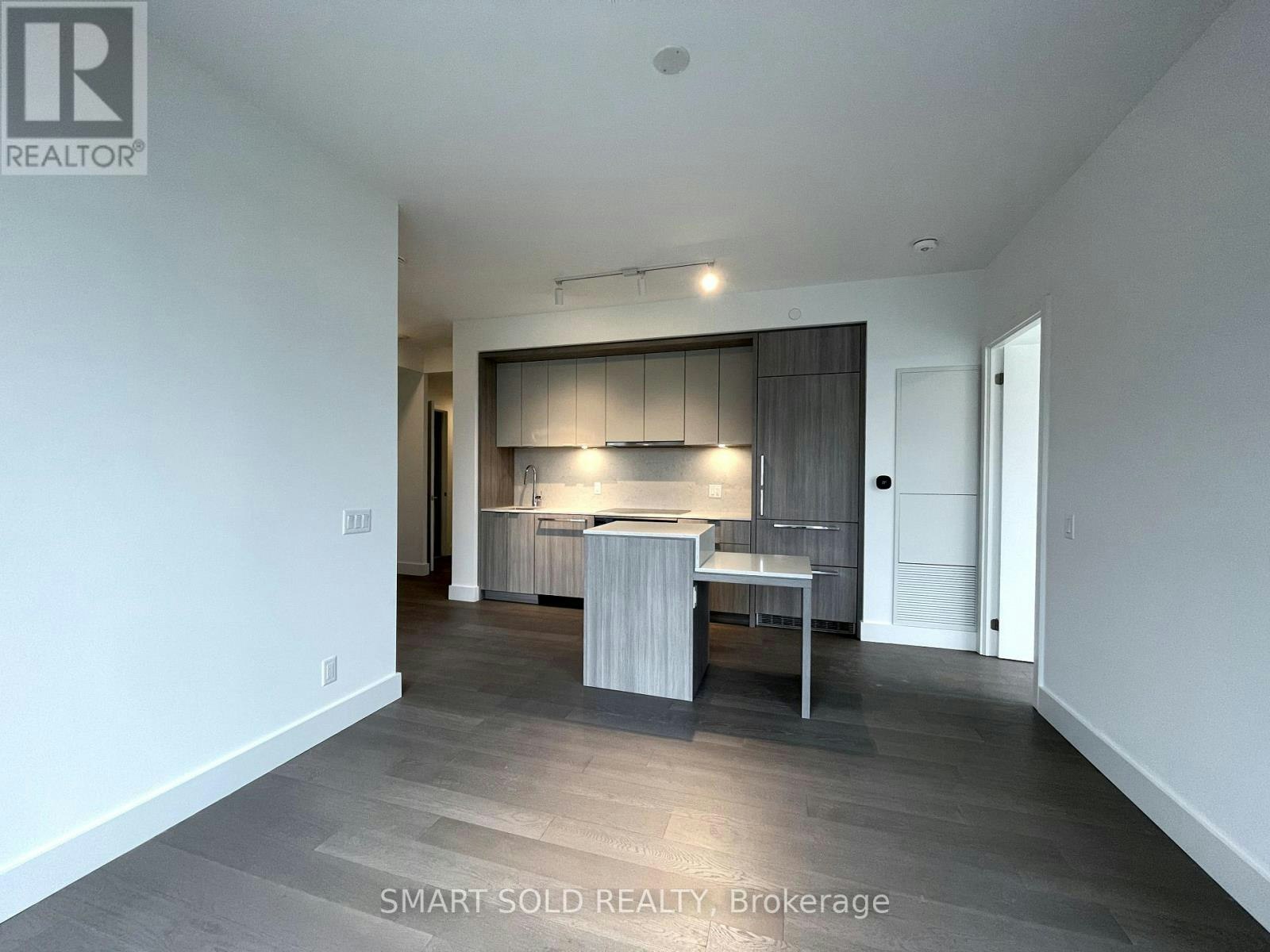 610-6 Greenbriar Road E, Toronto, ON, M2K 0H6 - 5