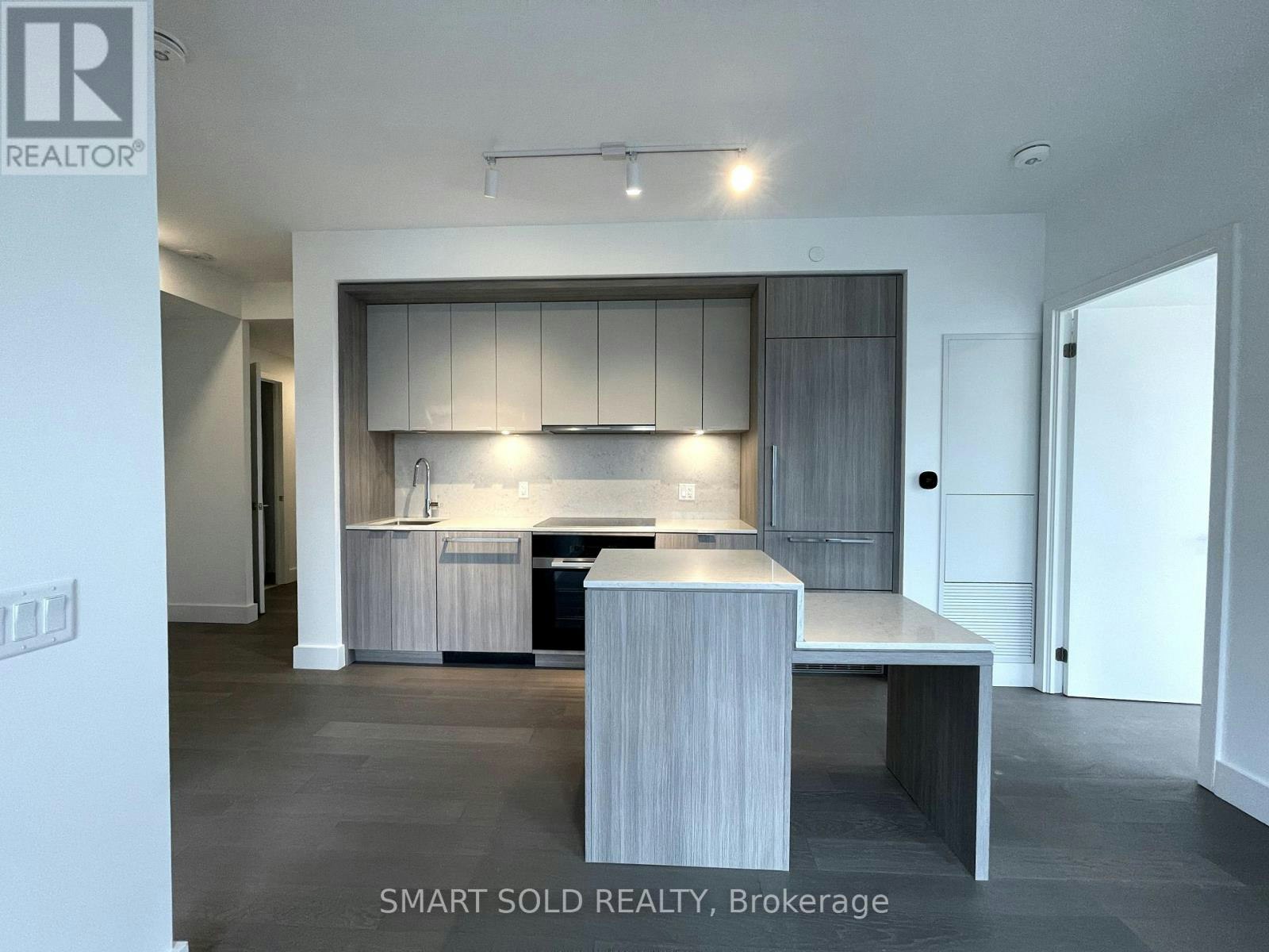 610-6 Greenbriar Road E, Toronto, ON, M2K 0H6 - 3