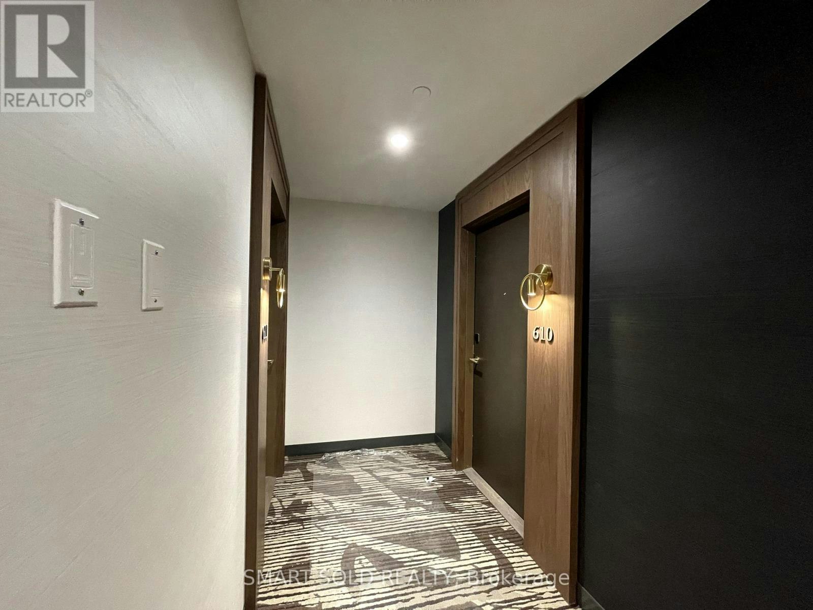610-6 Greenbriar Road E, Toronto, ON, M2K 0H6 - 28