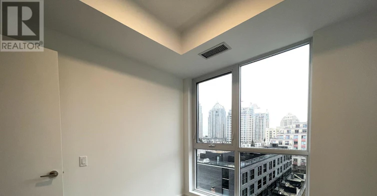 610-6 Greenbriar Road E, Toronto, ON, M2K 0H6 - 13