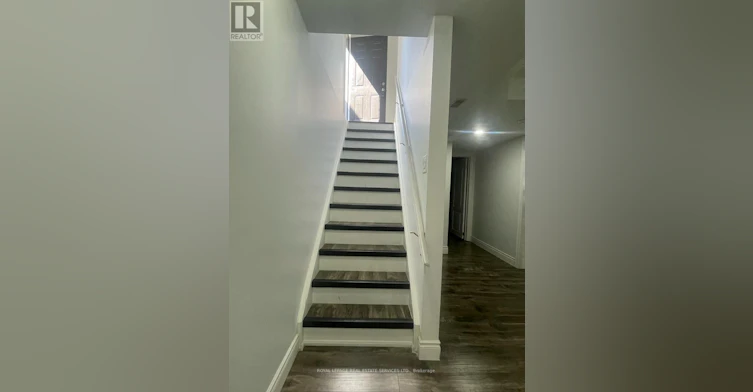 16 Little Britain Crescent, Brampton, ON, L6Y 6A9 - 5