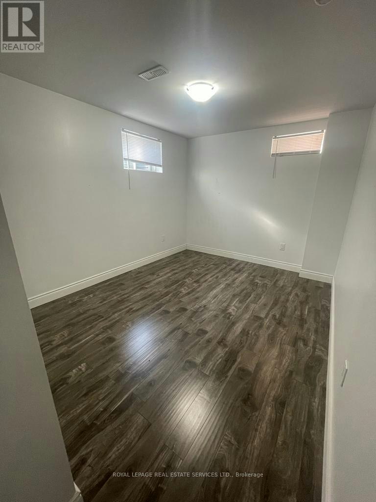 16 Little Britain Crescent, Brampton, ON, L6Y 6A9 - 8