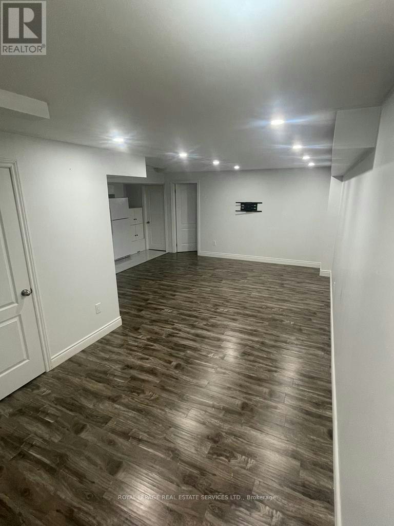 16 Little Britain Crescent, Brampton, ON, L6Y 6A9 - 6