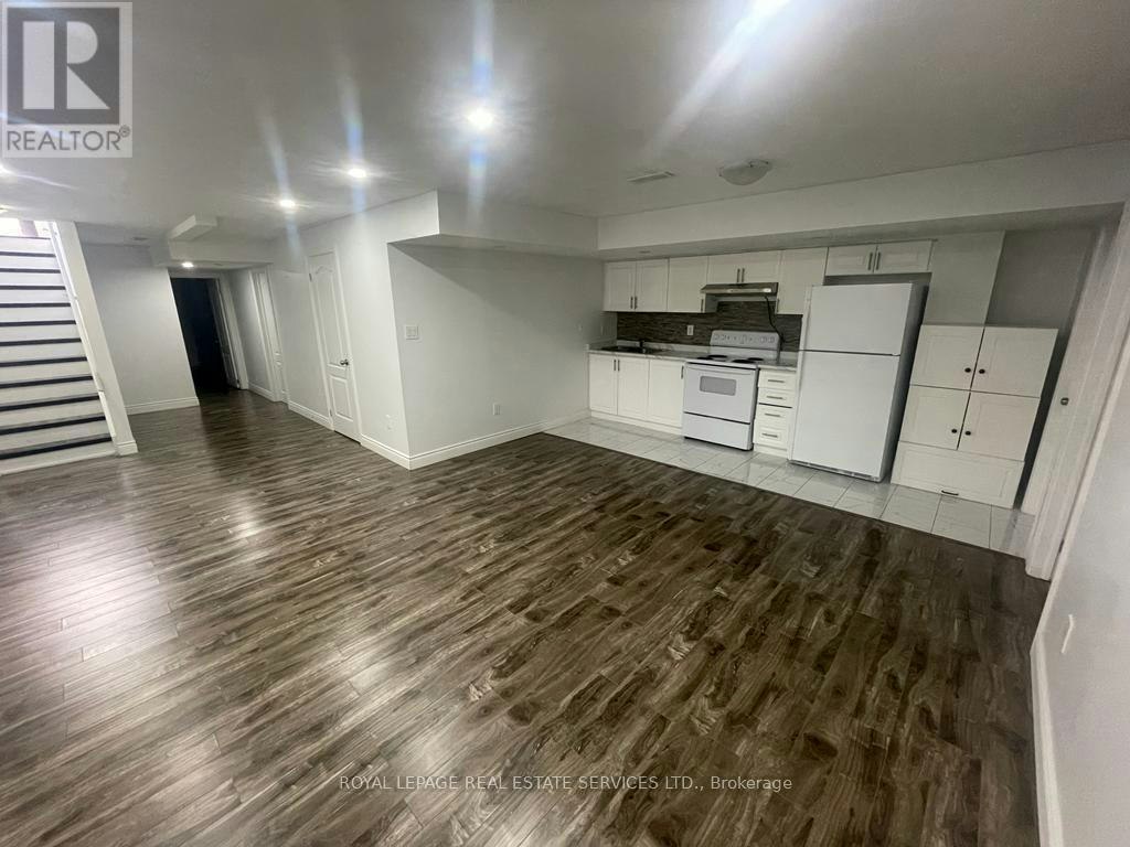 16 Little Britain Crescent, Brampton, ON, L6Y 6A9 - 7