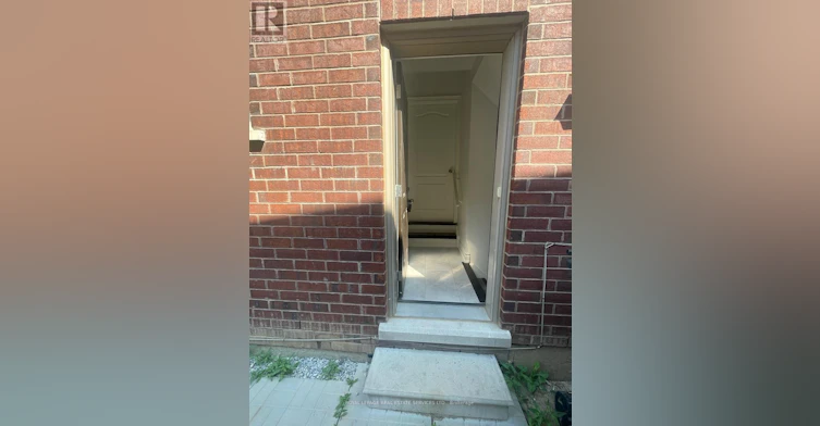16 Little Britain Crescent, Brampton, ON, L6Y 6A9 - 4