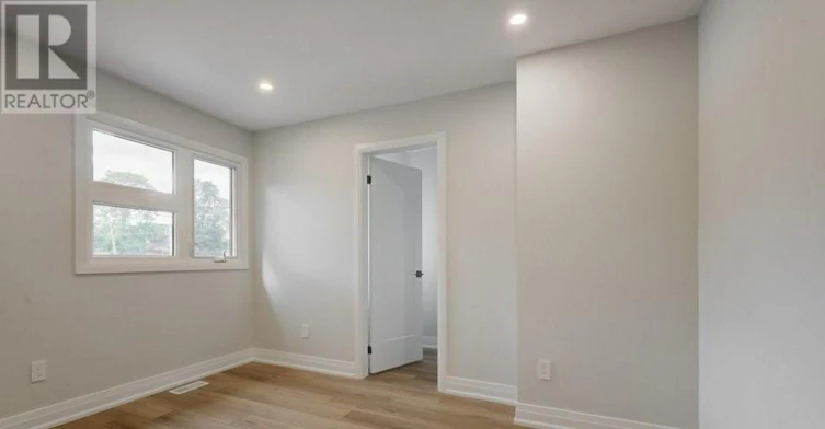 UPPER-160 Weber Street W, Kitchener, ON, N2H 4A4 - 15