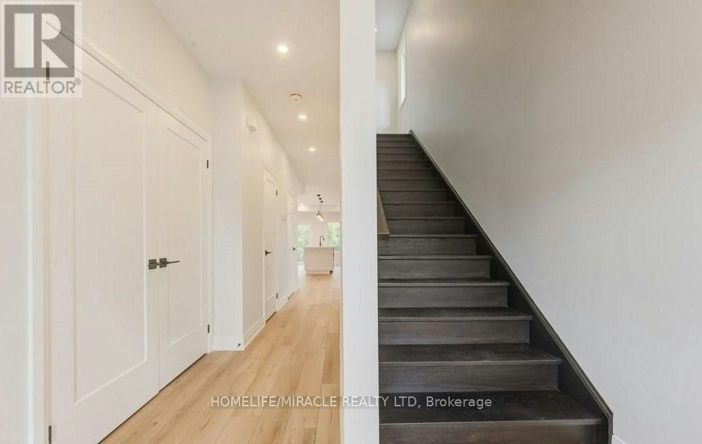 UPPER-160 Weber Street W, Kitchener, ON, N2H 4A4 - 12