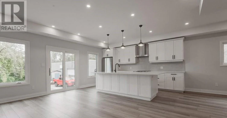 UPPER-160 Weber Street W, Kitchener, ON, N2H 4A4 - 8
