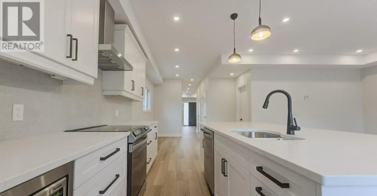 UPPER-160 Weber Street W, Kitchener, ON, N2H 4A4 - 7