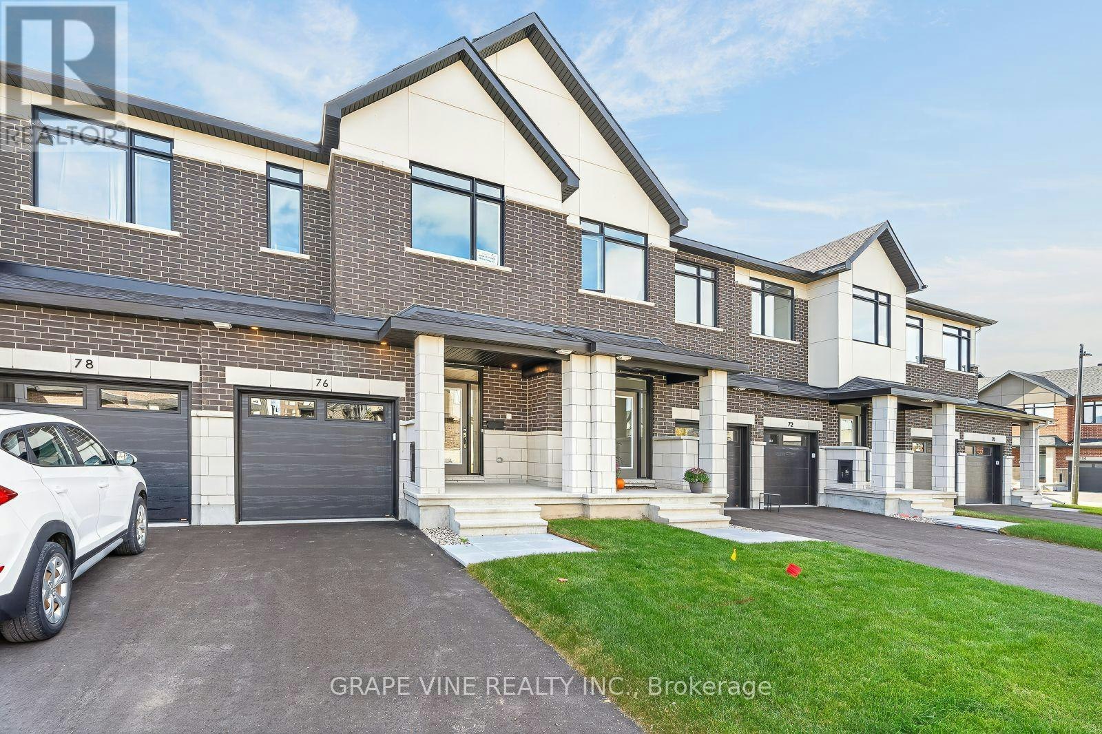 76 San Felice Circle, Ottawa, ON, K2S 2R9