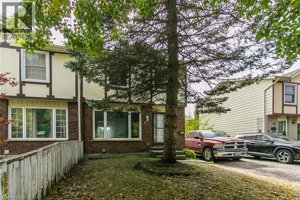 157 Old Carriage Drive, Kitchener, ON, N2P 1H5