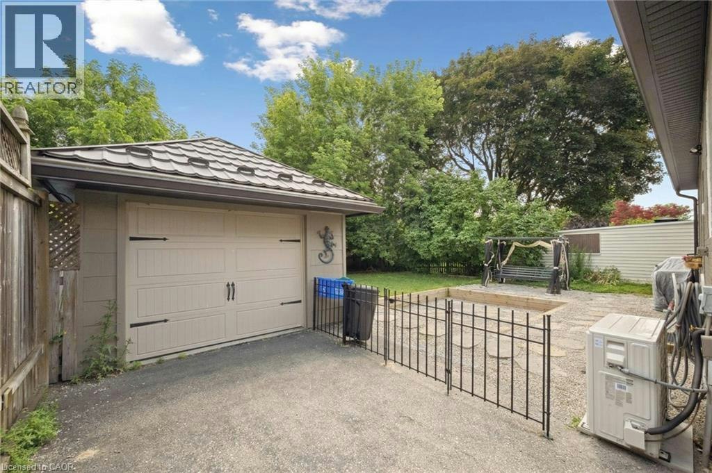 Lower-249 Blucher Street, Kitchener, ON, N2H 5V6 - 16