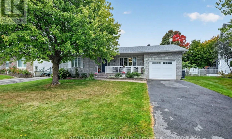 2762 Julie Street