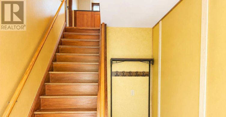 3565 Albion Road, Ottawa, ON, K1T 1A2 - 2