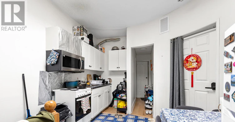 UPPER-1080 Dovercourt Road, Toronto, ON, M6H 2X8 - 5