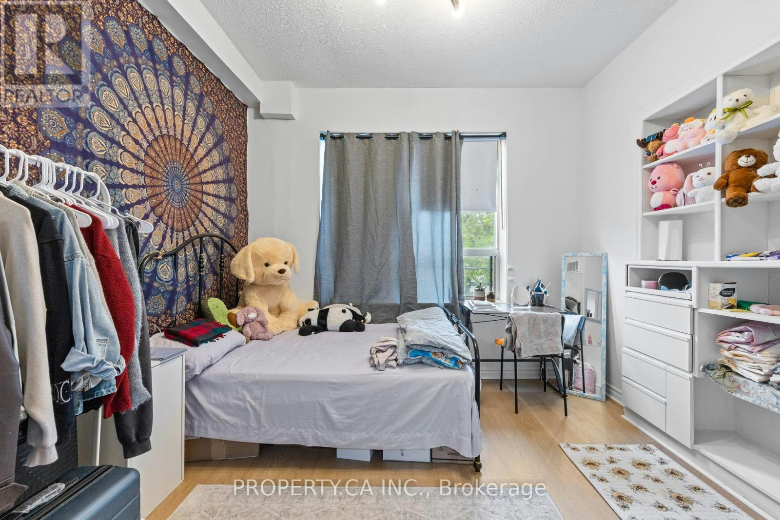 UPPER-1080 Dovercourt Road, Toronto, ON, M6H 2X8 - 10