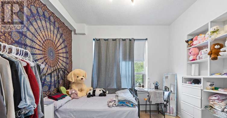 UPPER-1080 Dovercourt Road, Toronto, ON, M6H 2X8 - 10