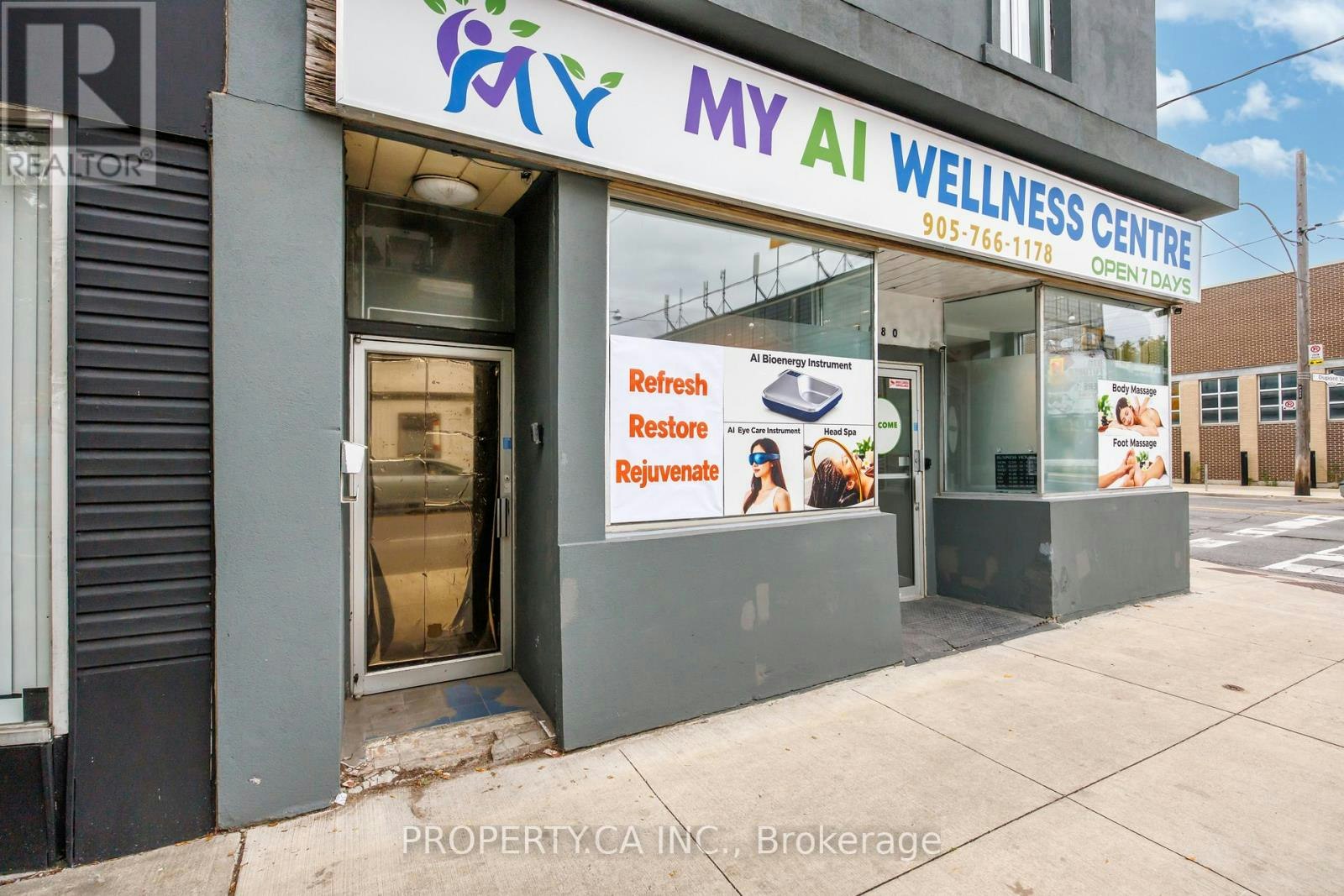 UPPER-1080 Dovercourt Road, Toronto, ON, M6H 2X8 - 3
