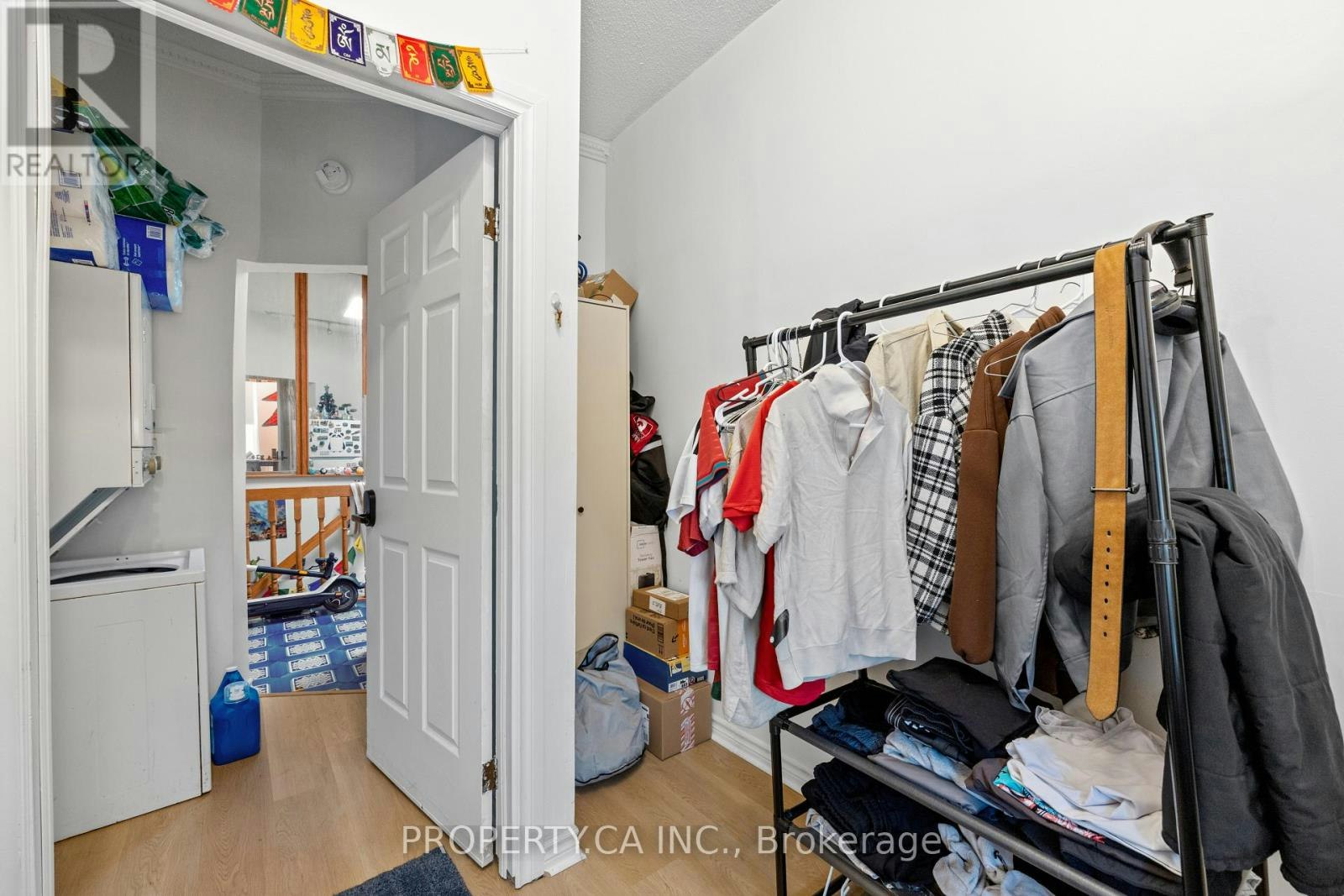 UPPER-1080 Dovercourt Road, Toronto, ON, M6H 2X8 - 13