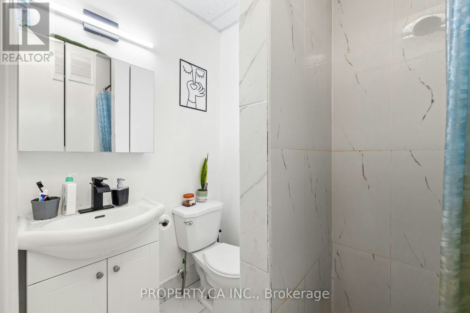 UPPER-1080 Dovercourt Road, Toronto, ON, M6H 2X8 - 18