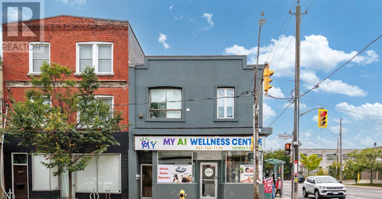 UPPER-1080 Dovercourt Road, Toronto, ON, M6H 2X8 - 2
