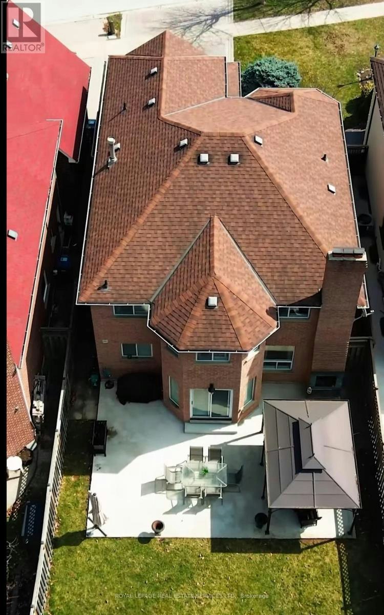 605 Patriot Lower Drive, Mississauga, ON, L5R 3S1