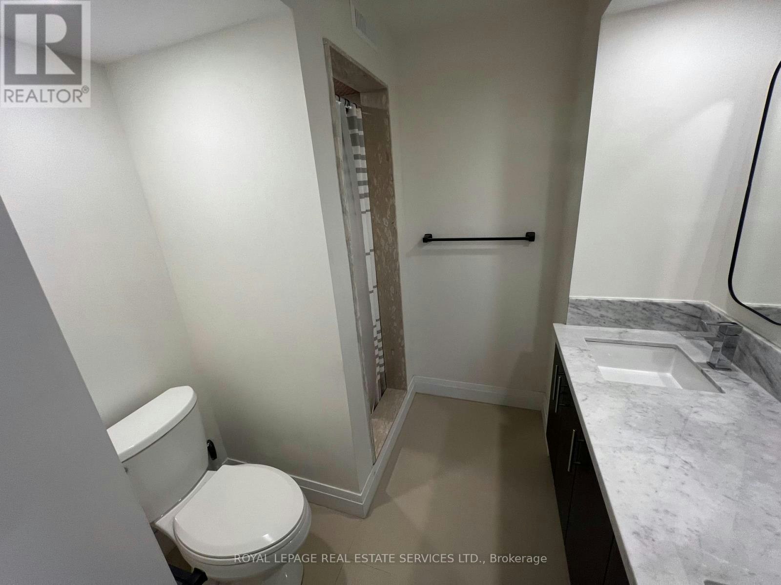 605 Patriot Lower Drive, Mississauga, ON, L5R 3S1 - 10