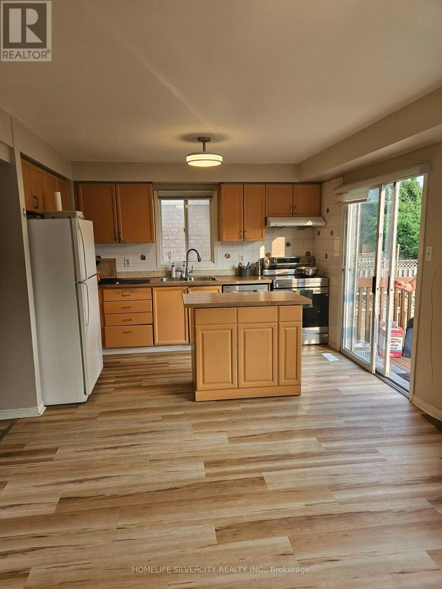 81 Beaconsfield Avenue, Brampton, ON, L6Y 4S1 - 3