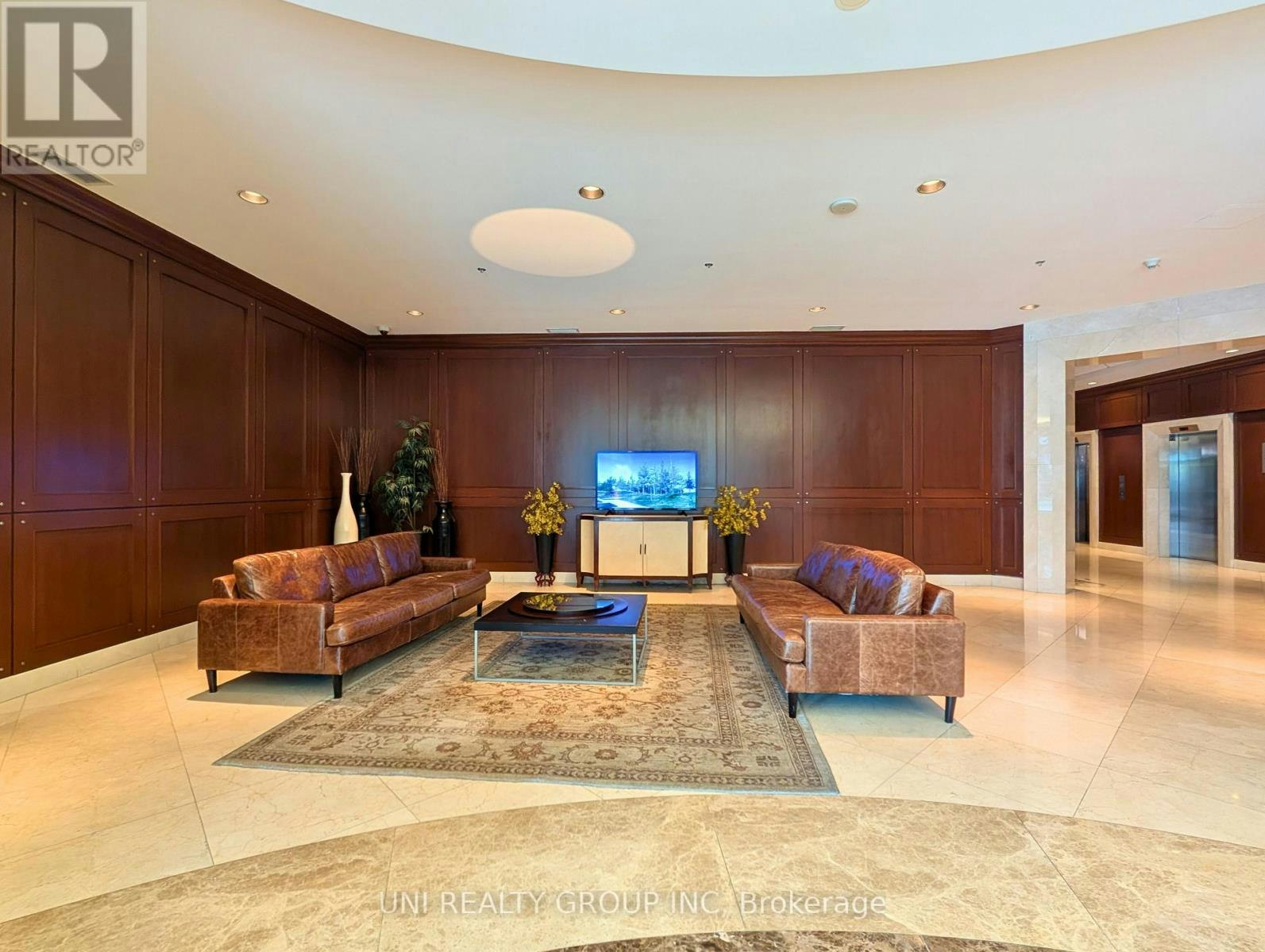 302-200 Rideau Street, Ottawa, ON, K1N 5Y1 - 4