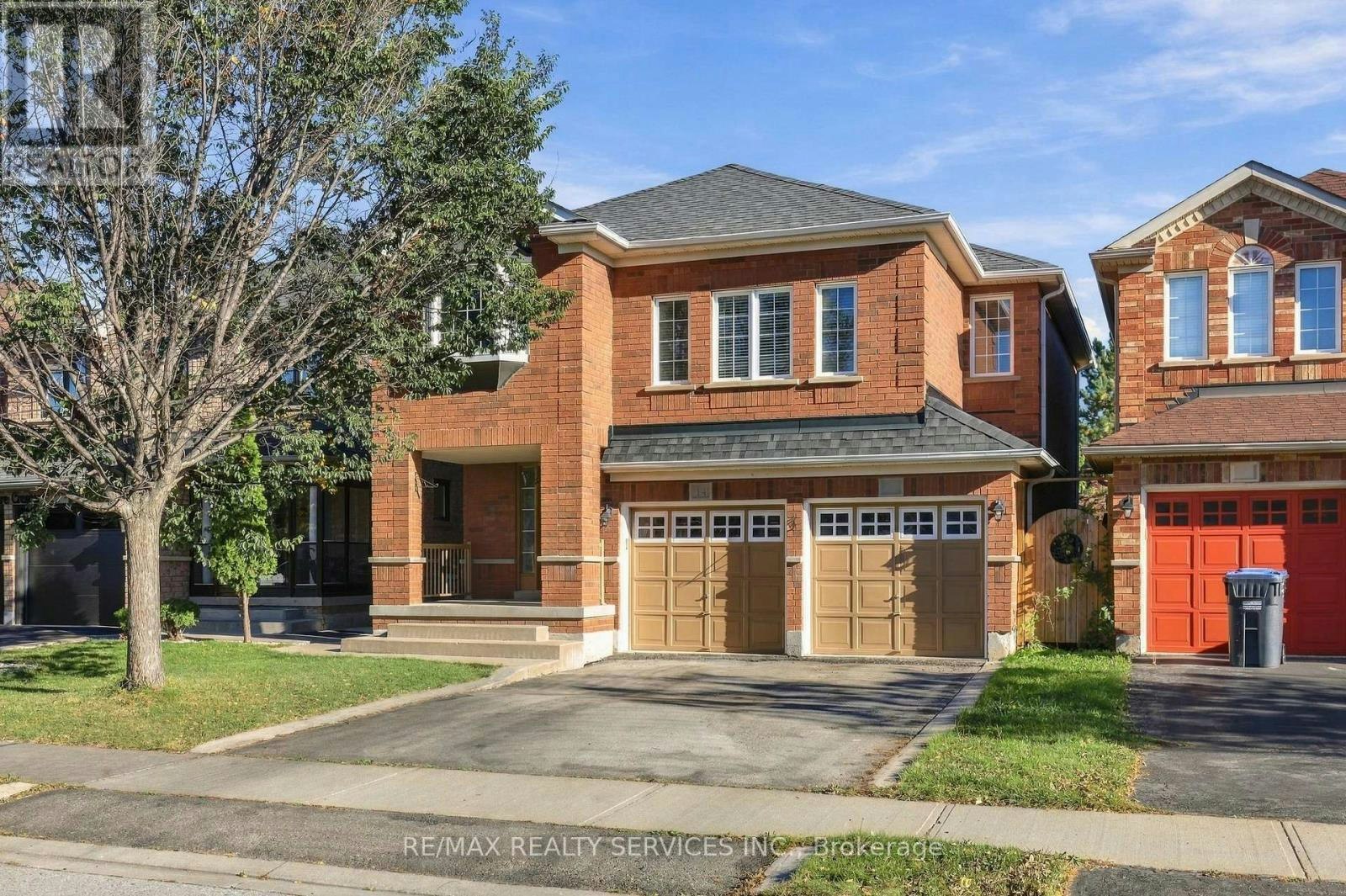 14 Dunure Crescent, Brampton, ON, L7A 2Y5