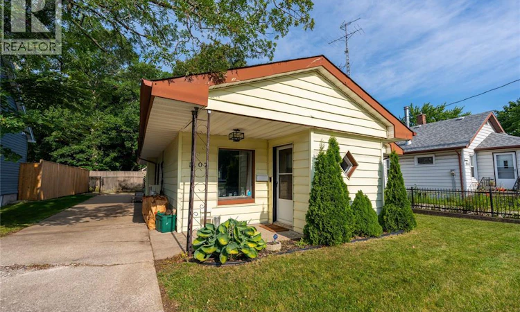 1107 Colborne Road