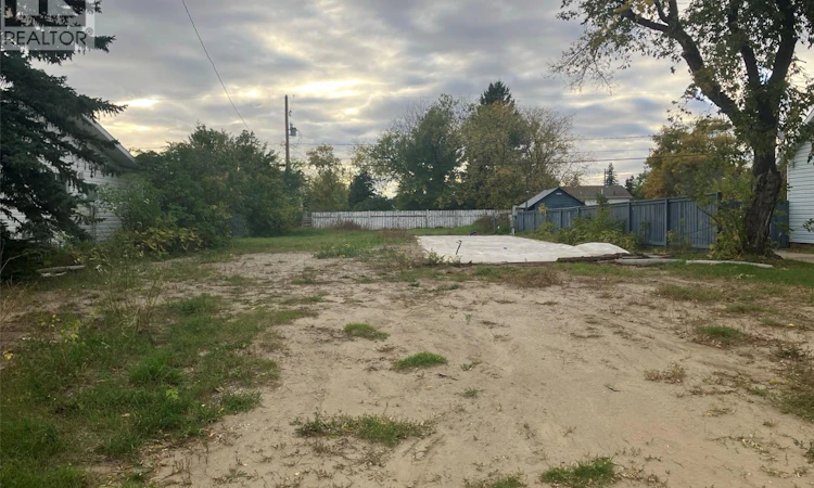 218 4th Street N