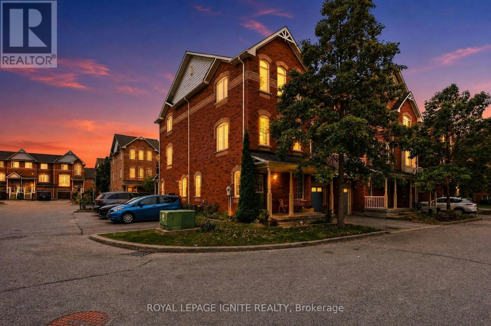 35 Wilkie Lane, Ajax, ON, L1S 7S5
