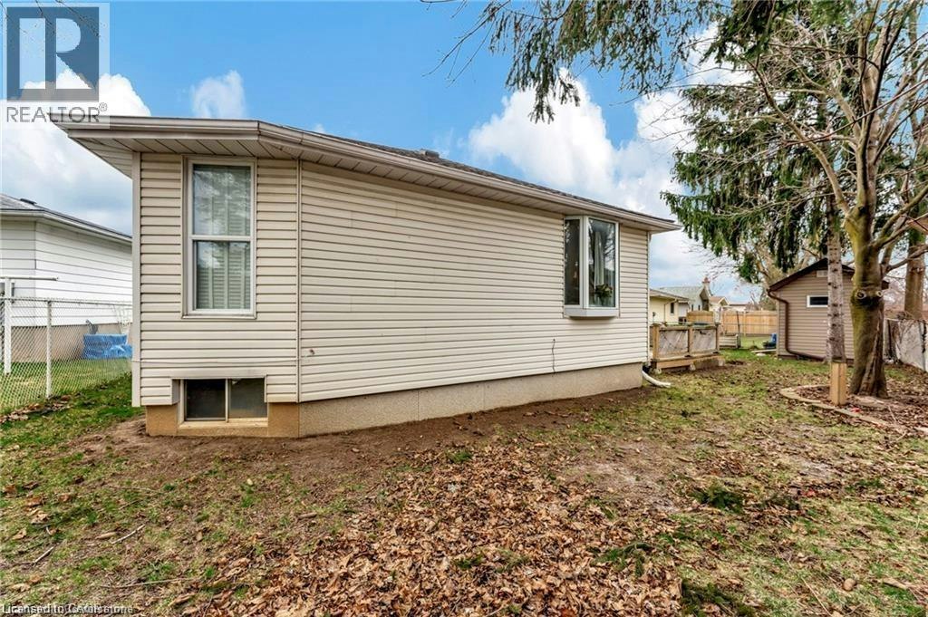 93 Robertson Crescent, Kitchener, ON, N2E 1A6 - 10
