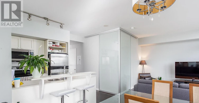 912-103 The Queensway, Toronto, ON, M6S 5B3 - 7