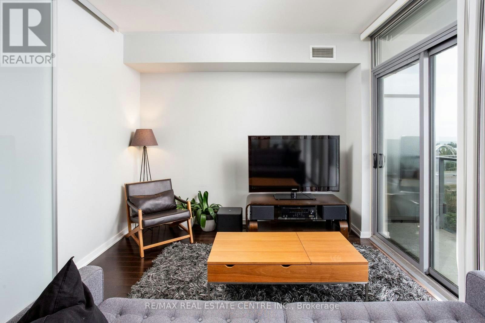 912-103 The Queensway, Toronto, ON, M6S 5B3 - 11