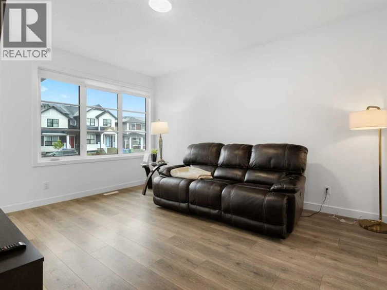 19825 45 Street SE, Calgary, AB, T3M 3B5 - 8