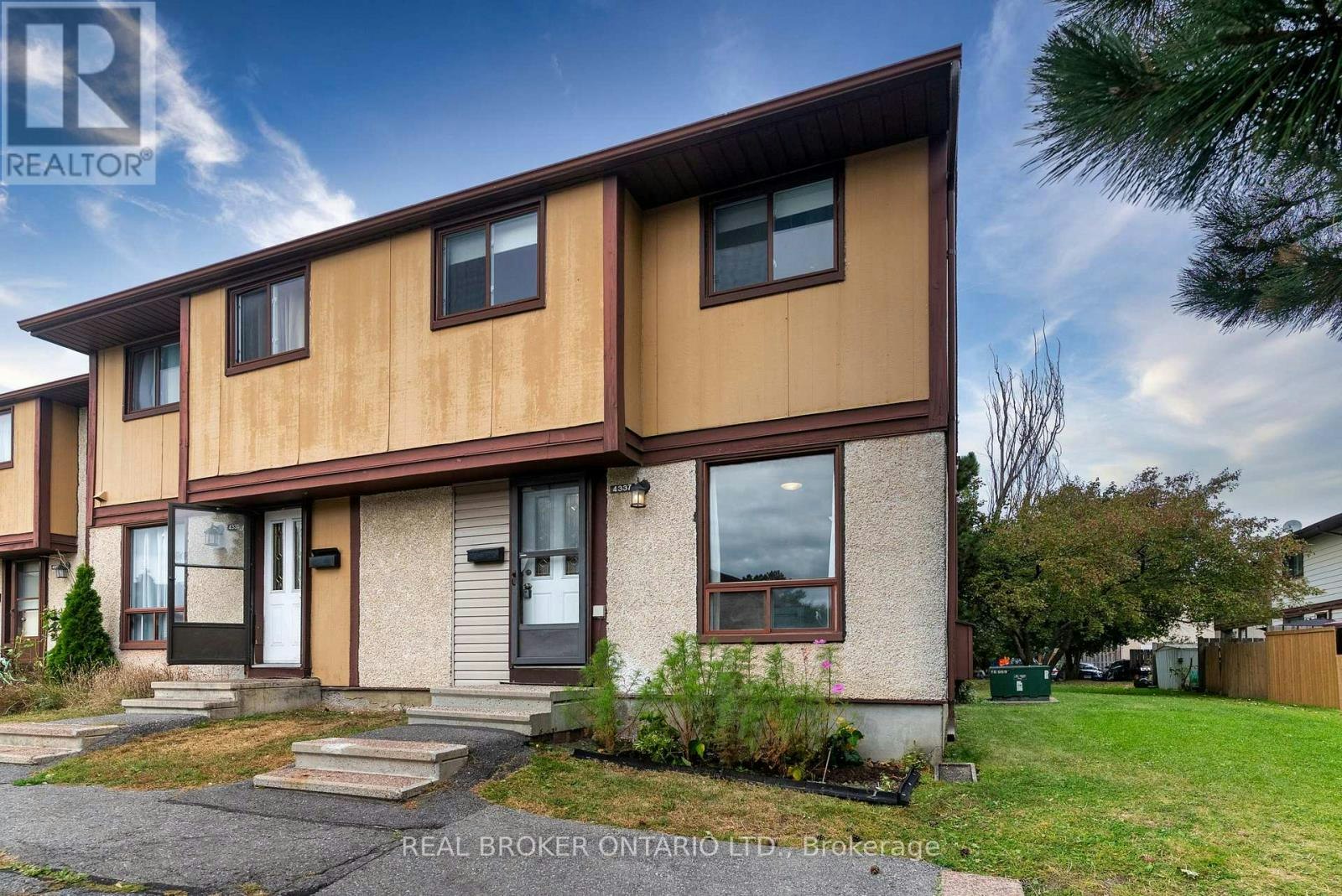 49-4337 Weldon Drive, Ottawa, ON, K1J 8R3