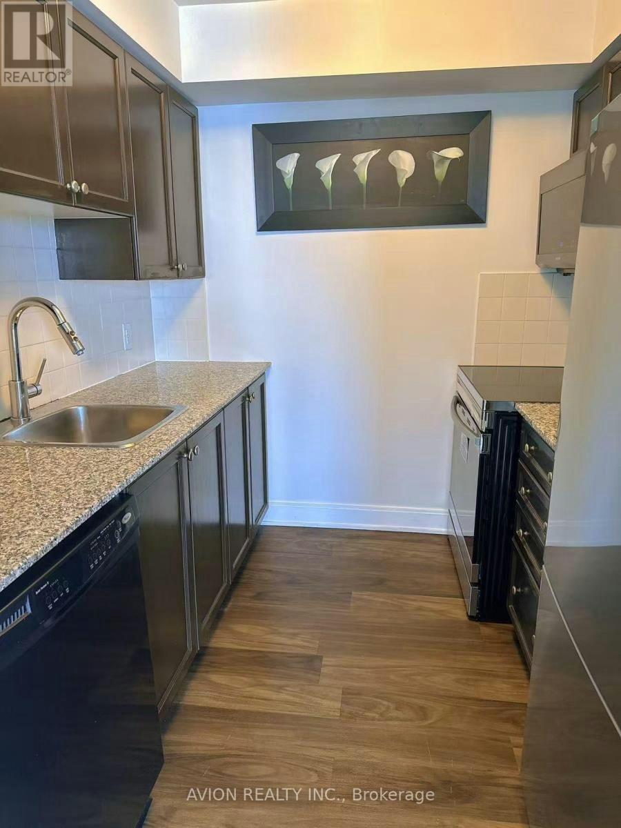 3823-135 Village Green Square, Toronto, ON, M1S 0G4 - 2
