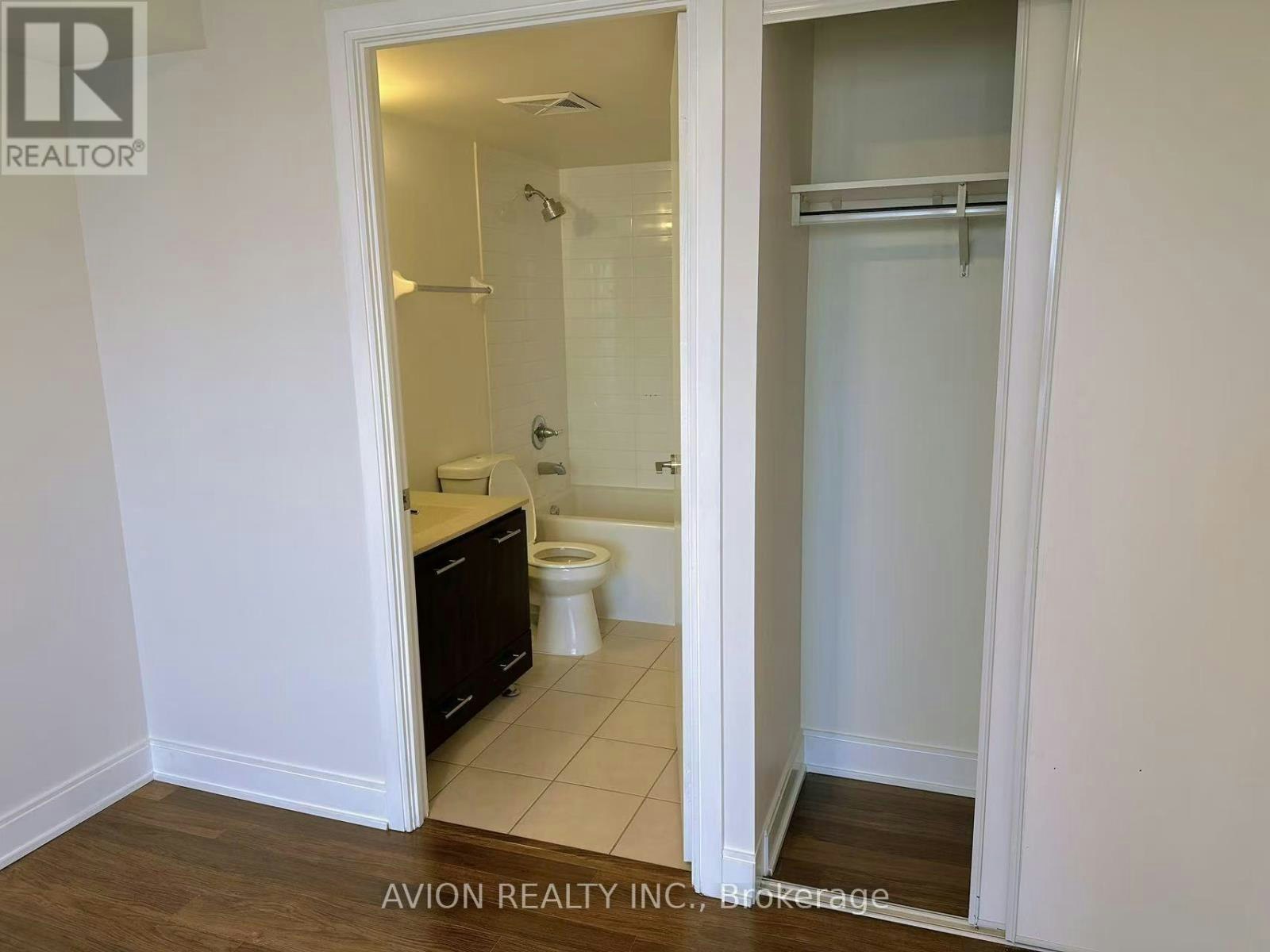 3823-135 Village Green Square, Toronto, ON, M1S 0G4 - 8
