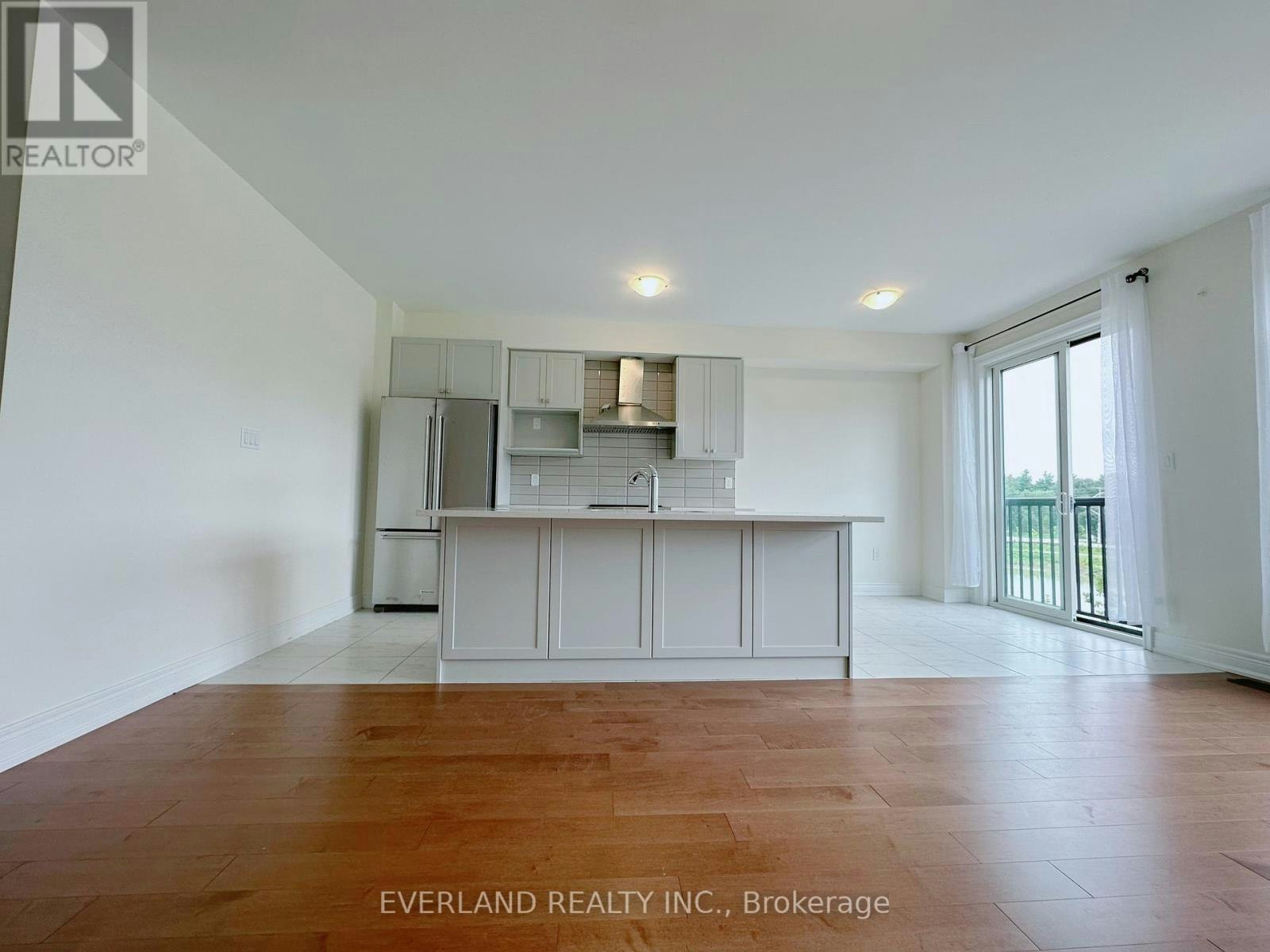 24 Hercules Club Drive, Richmond Hill, ON, L4E 1K7 - 3